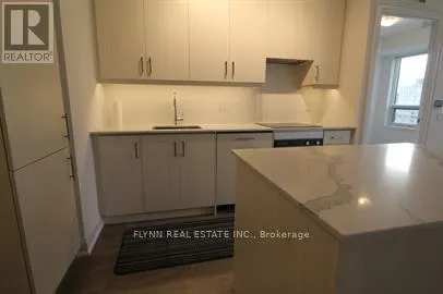 2001 - 36 ELM DRIVE