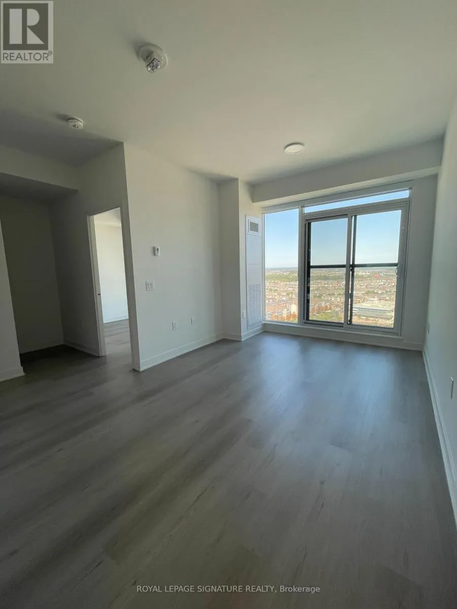 901 - 40 LAGERFELD DRIVE