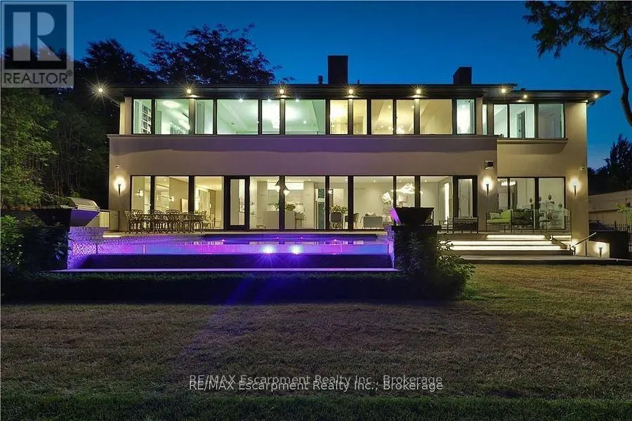 2250 CHANCERY LANE W