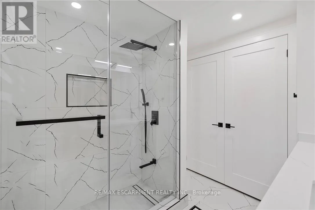 257 STRATHCONA DRIVE