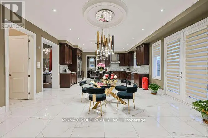 26 ADONIS CLOSE