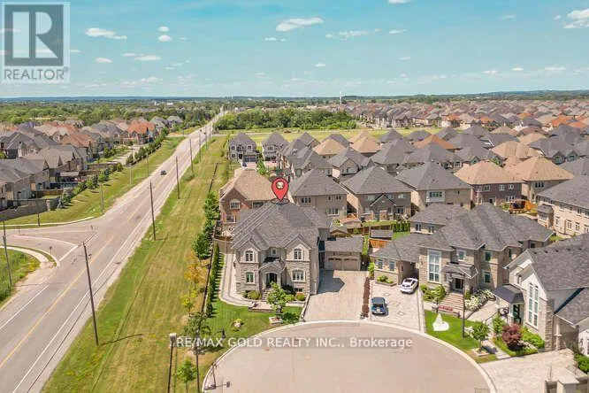 26 ADONIS CLOSE