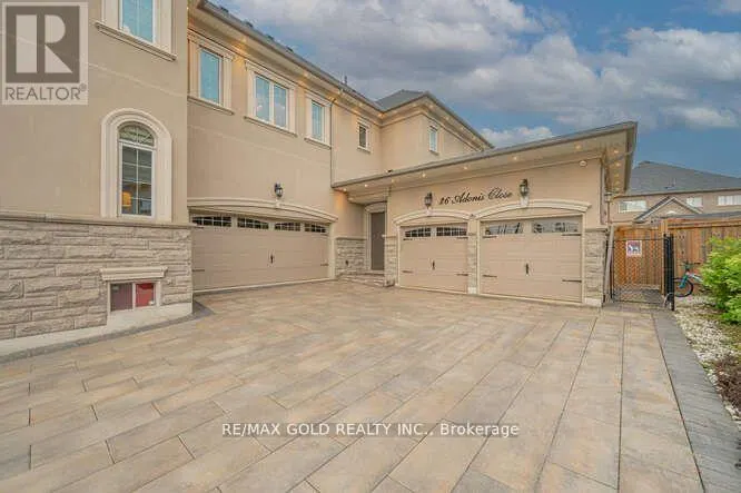 26 ADONIS CLOSE