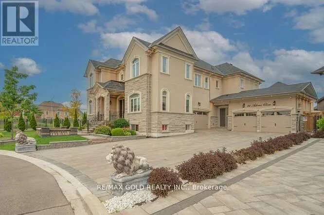 26 ADONIS CLOSE