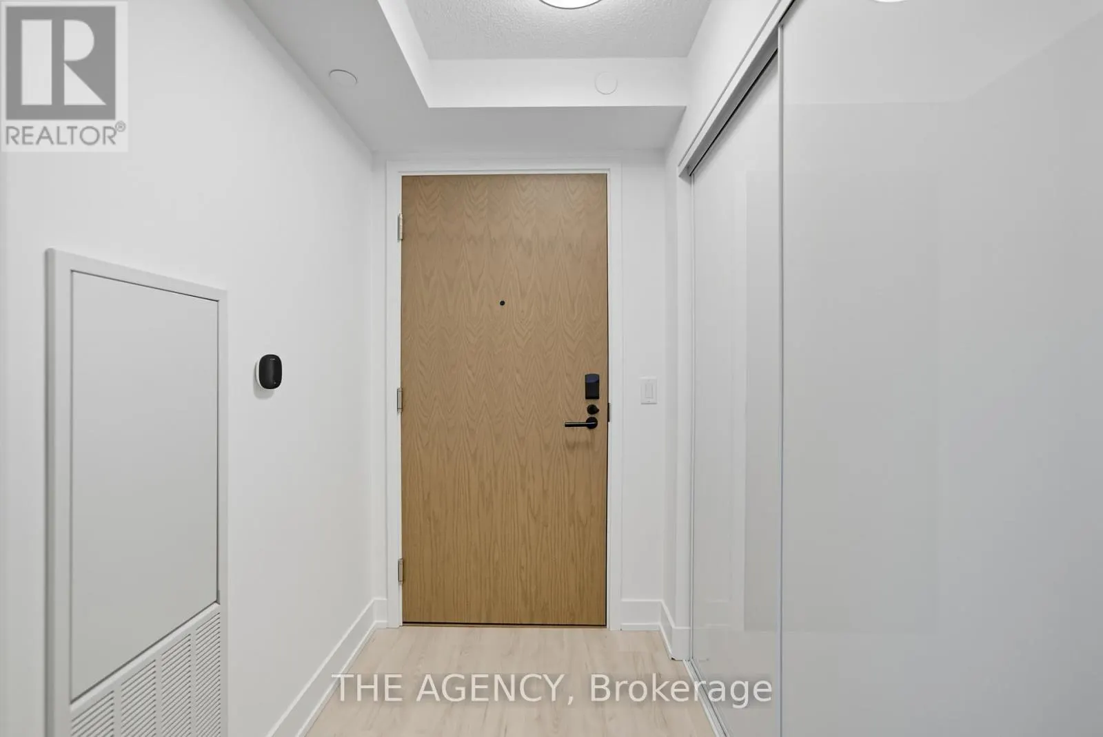 1708 - 10 EVA ROAD