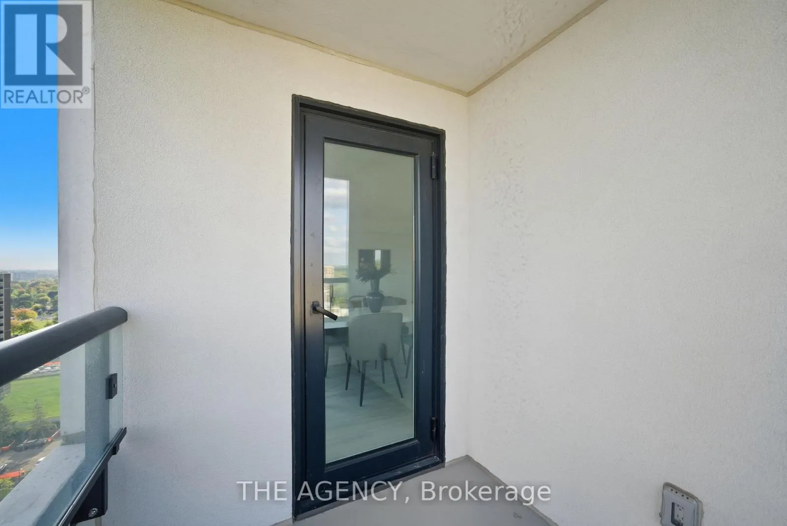 1708 - 10 EVA ROAD
