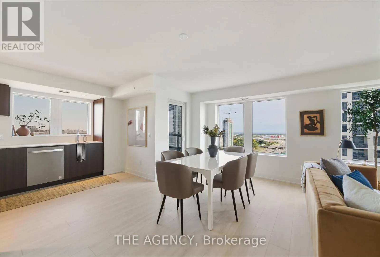 1708 - 10 EVA ROAD