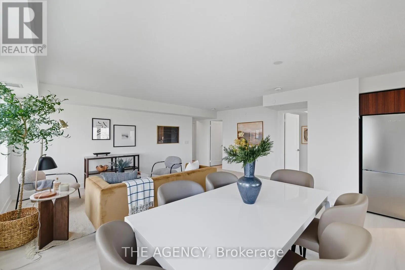 1708 - 10 EVA ROAD
