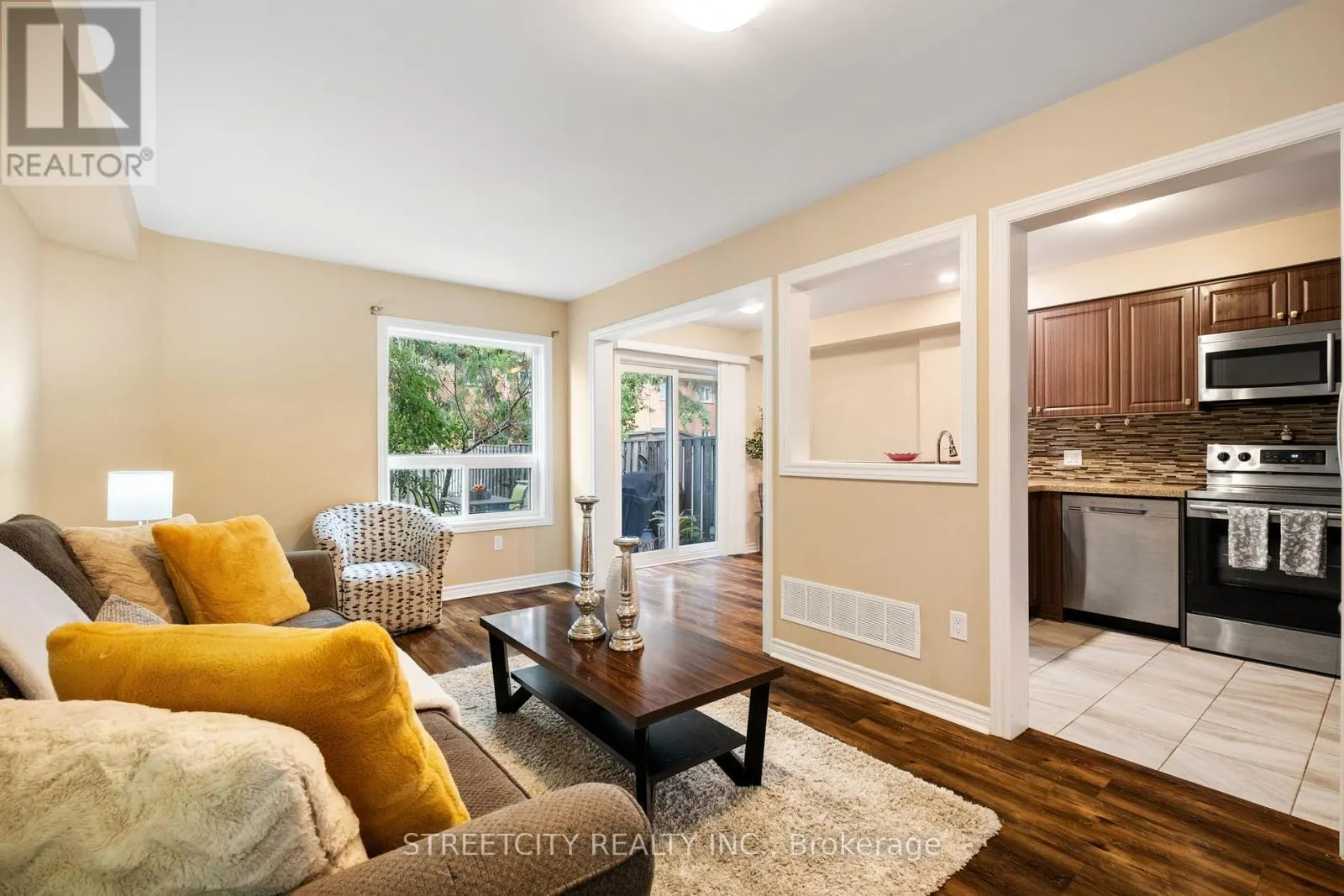 3953 FREEMAN TERRACE