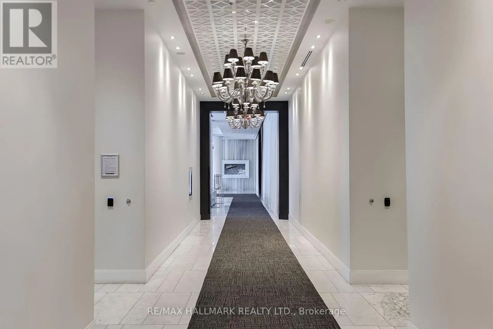 608 - 90 PARK LAWN ROAD