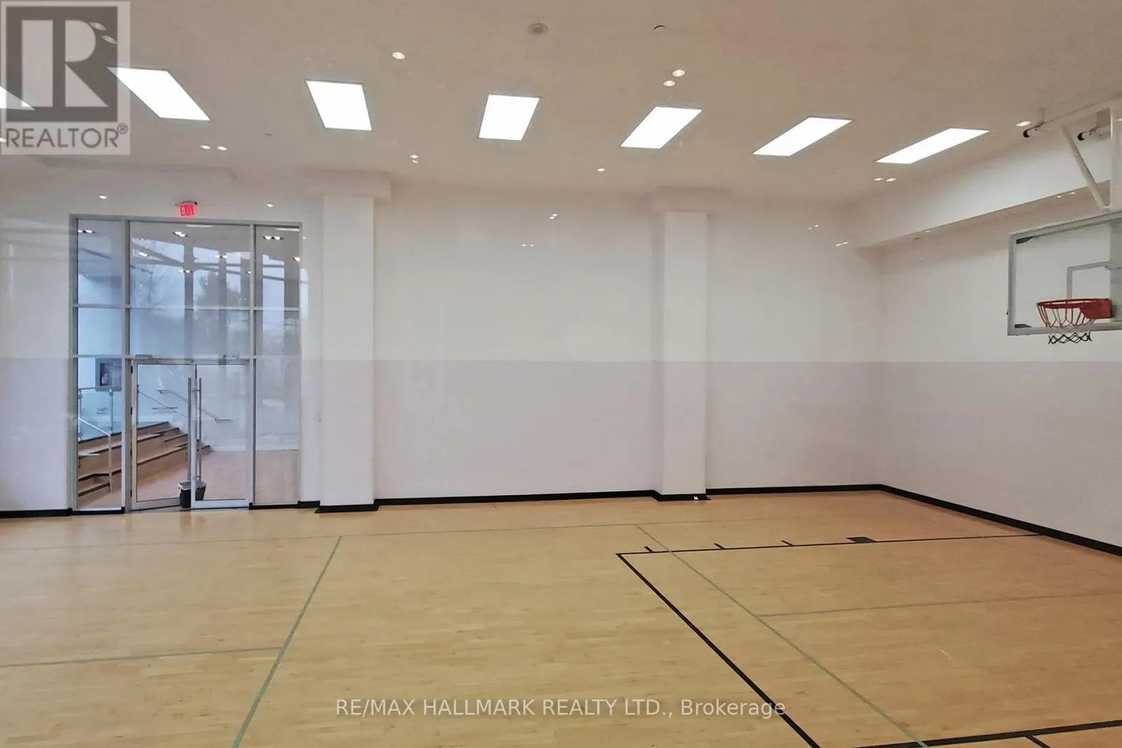 608 - 90 PARK LAWN ROAD