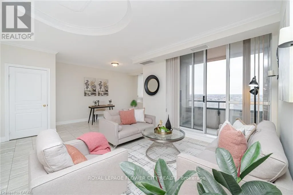 PH5 - 1 BELVEDERE COURT E