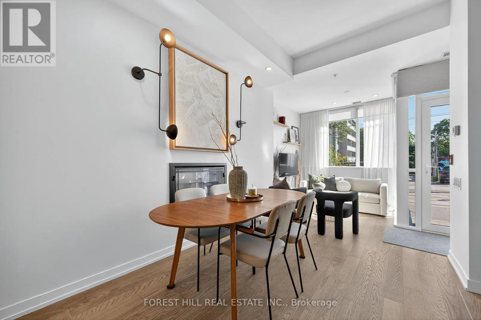 156 - 38 HOWARD PARK AVENUE