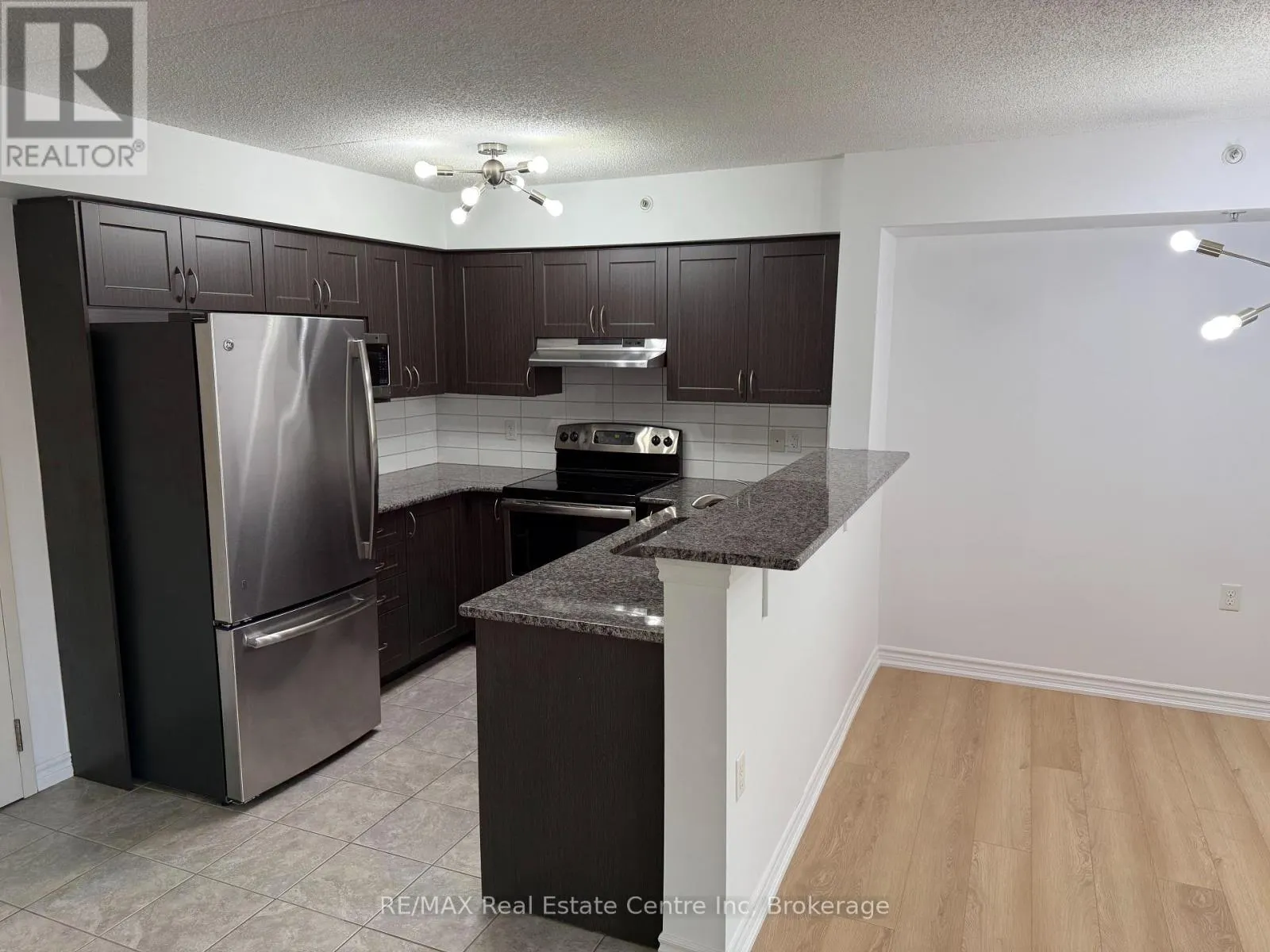 306 - 1440 MAIN STREET E, #306