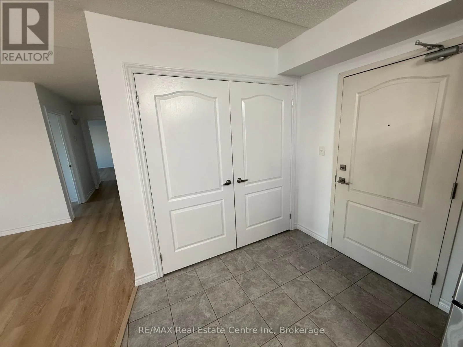 306 - 1440 MAIN STREET E, #306