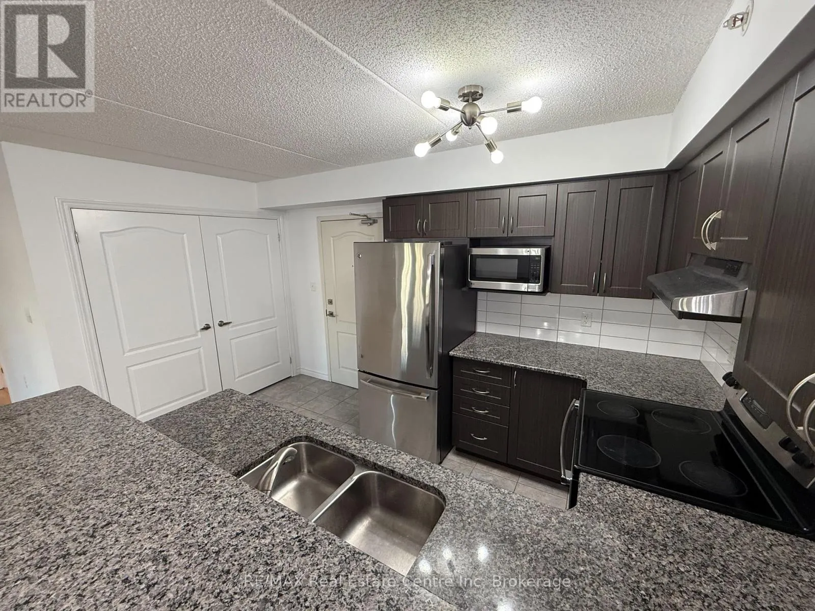 306 - 1440 MAIN STREET E, #306