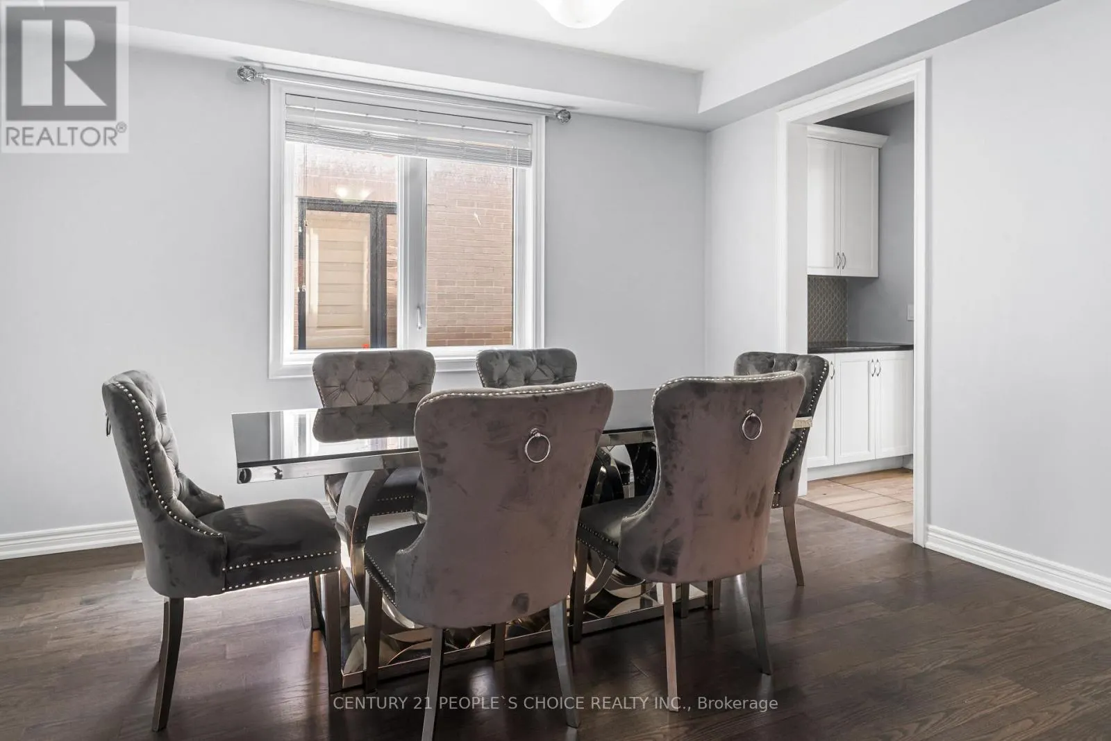 22 GAINSFORD ROAD