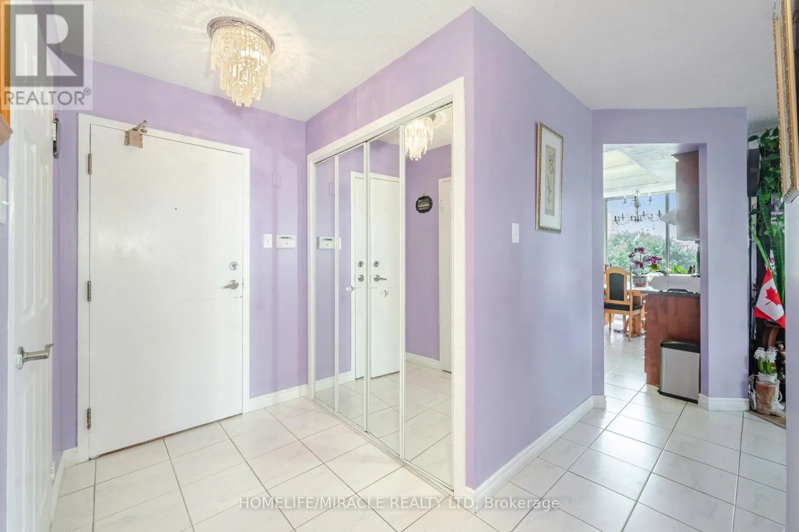 401 - 26 HANOVER ROAD