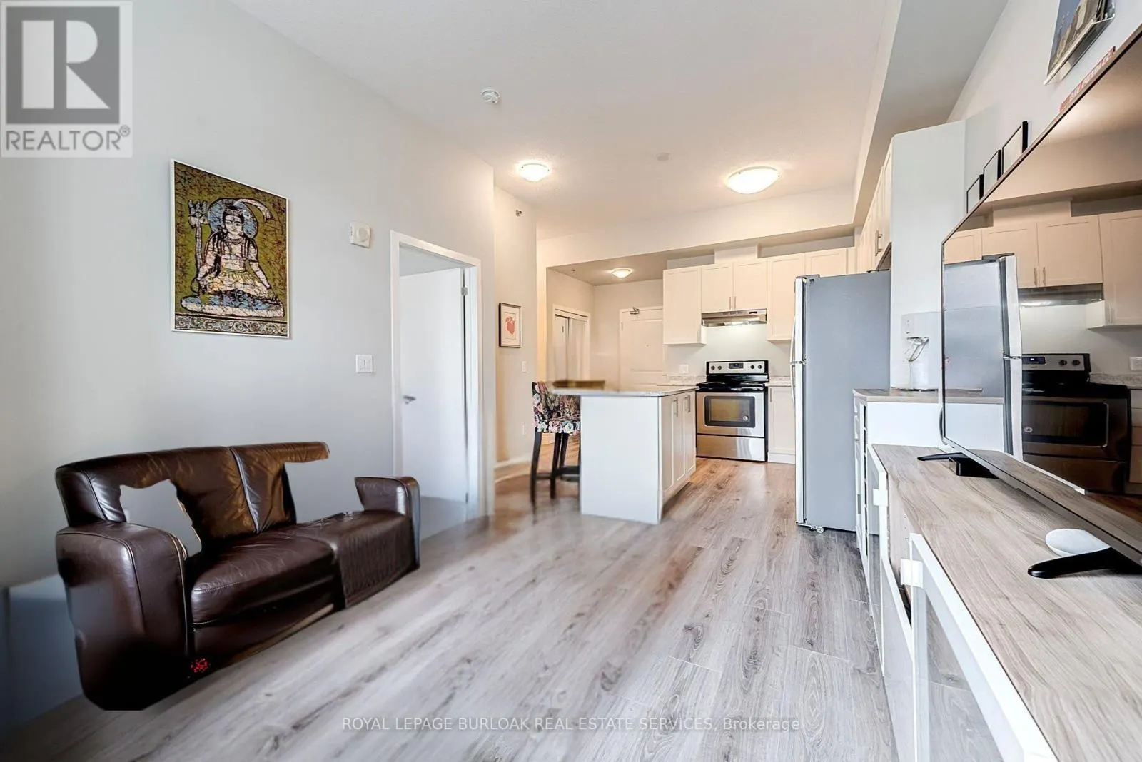 821 - 2490 OLD BRONTE ROAD
