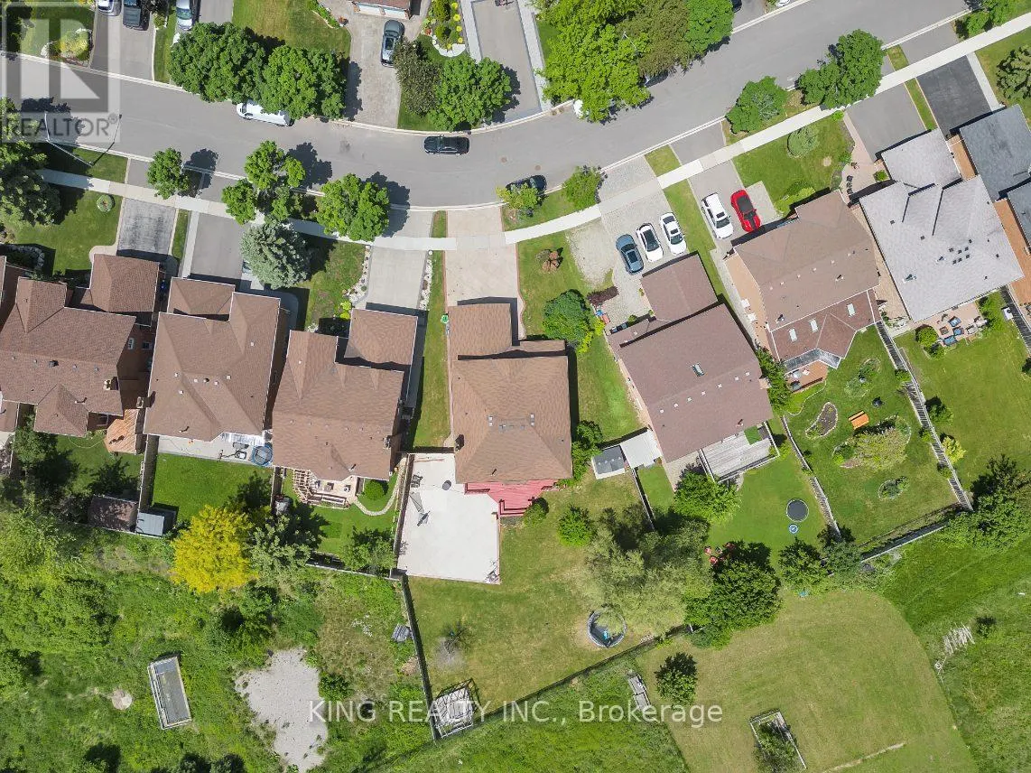 2606 AMBERCROFT TRAIL