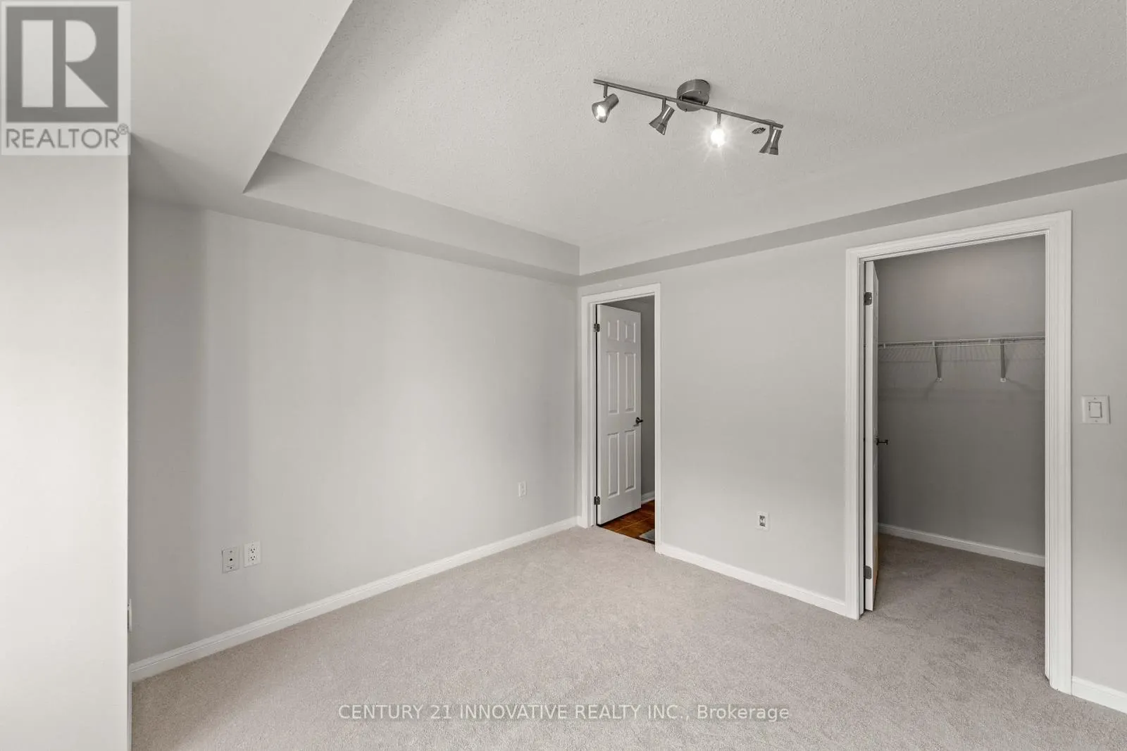 323 DYMOTT AVENUE