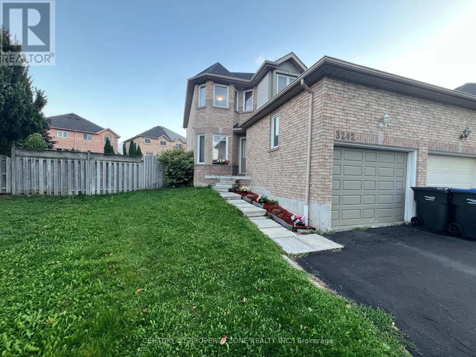 3242 TORTOLA COURT