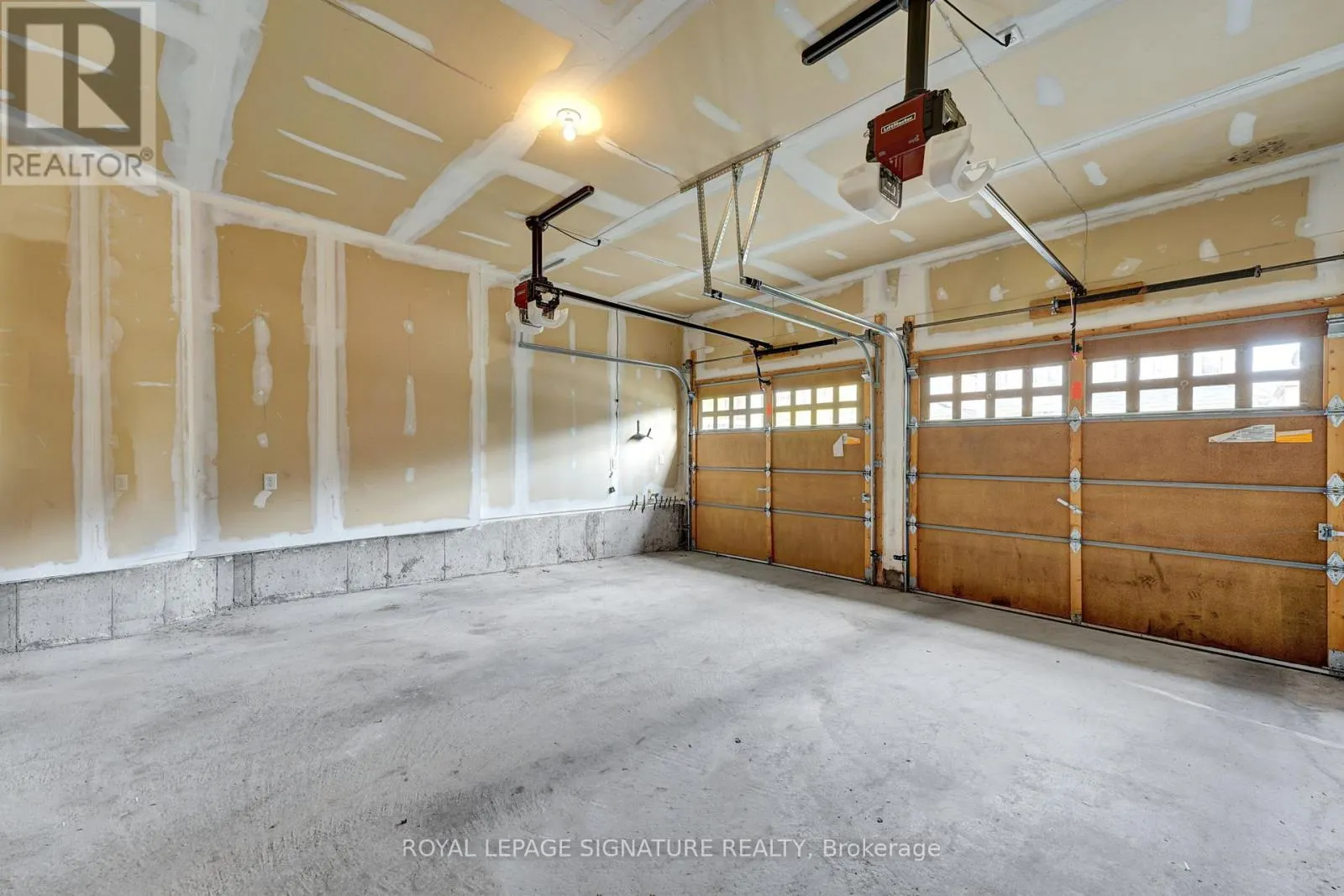 58 ORANGEBLOSSOM TRAIL