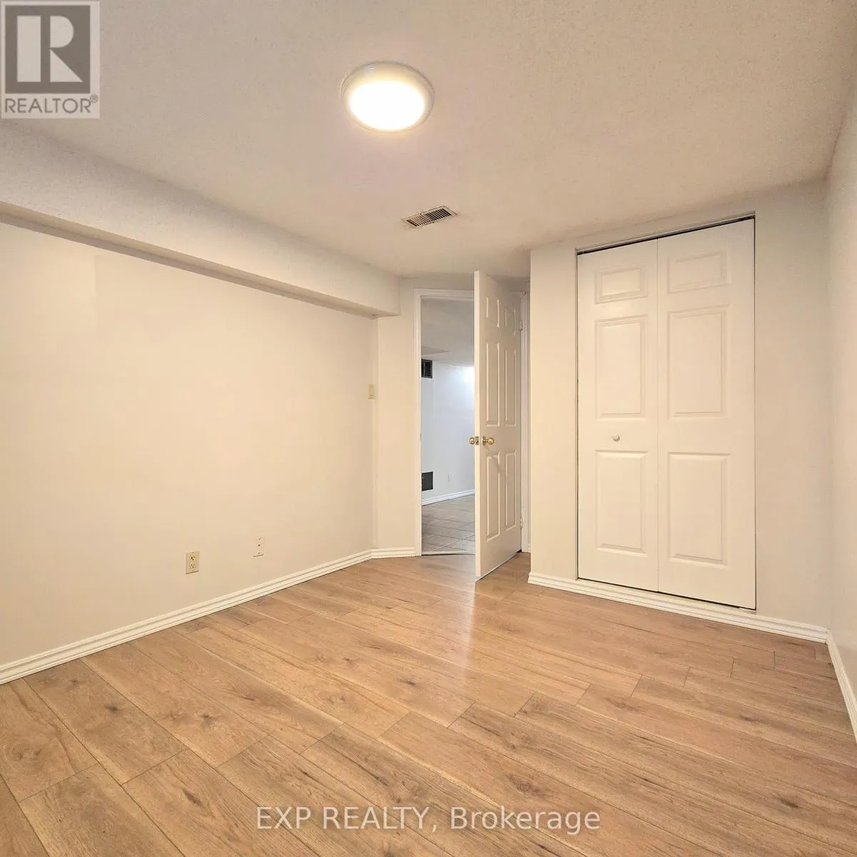 BSMT - 73 LINDYLOU ROAD