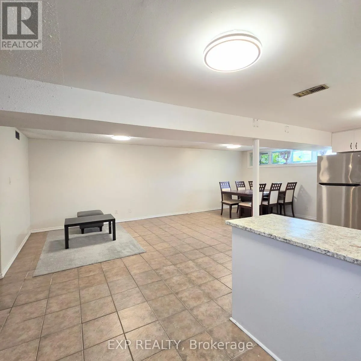 BSMT - 73 LINDYLOU ROAD