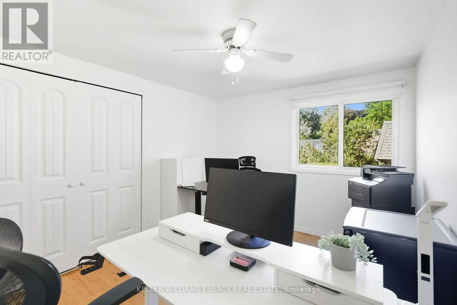 4 - 693 FRANCIS ROAD, #4