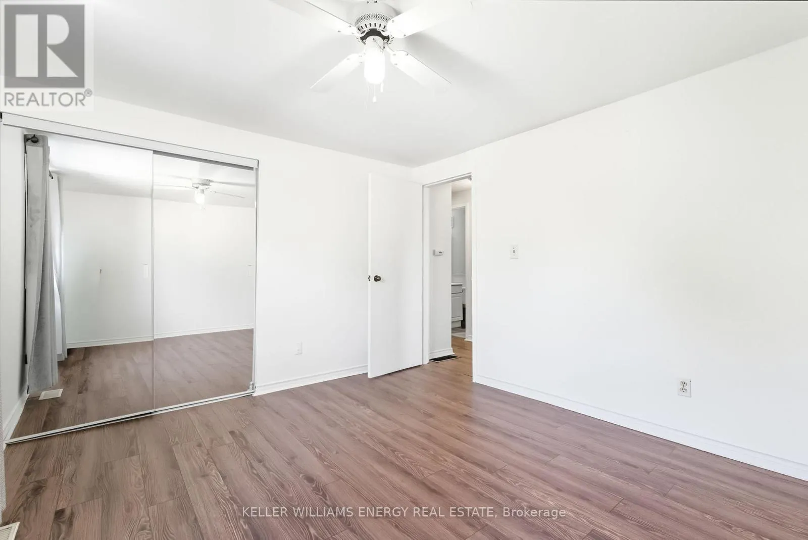 4 - 693 FRANCIS ROAD, #4