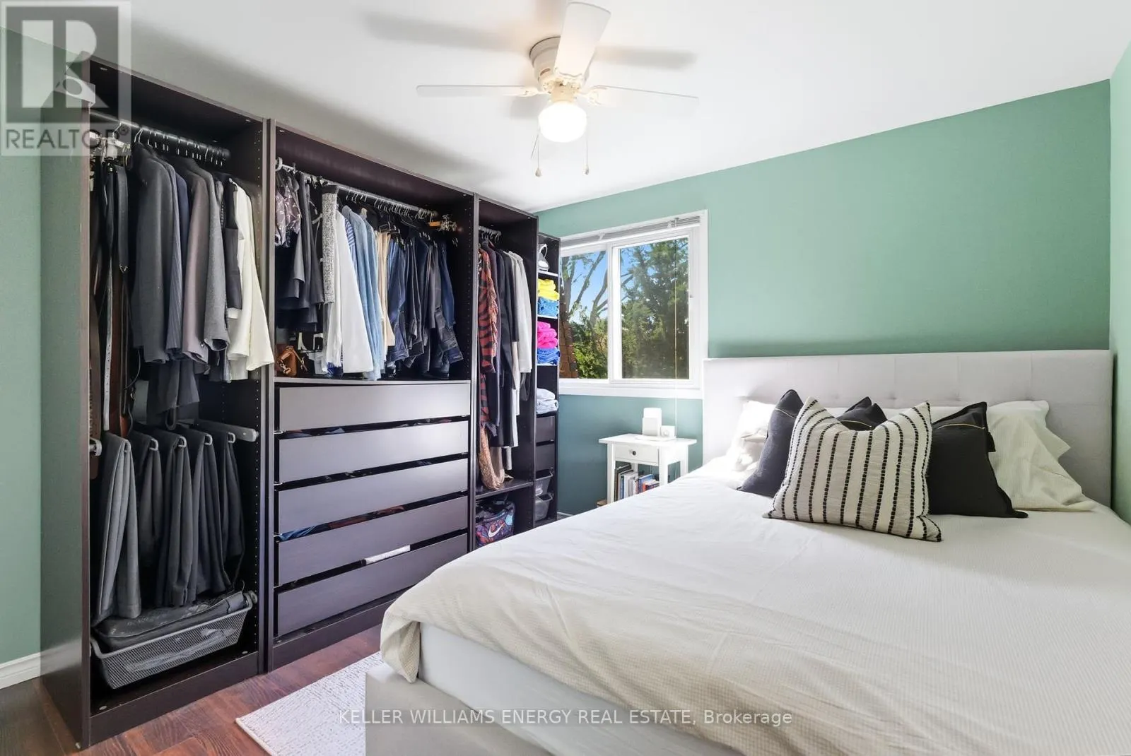 4 - 693 FRANCIS ROAD, #4