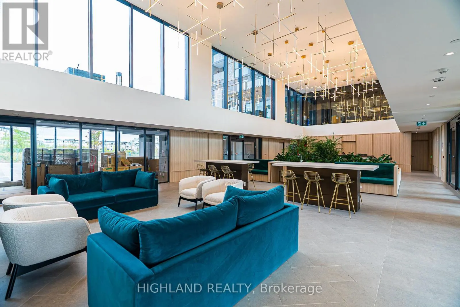 1903 - 3079 TRAFALGAR ROAD
