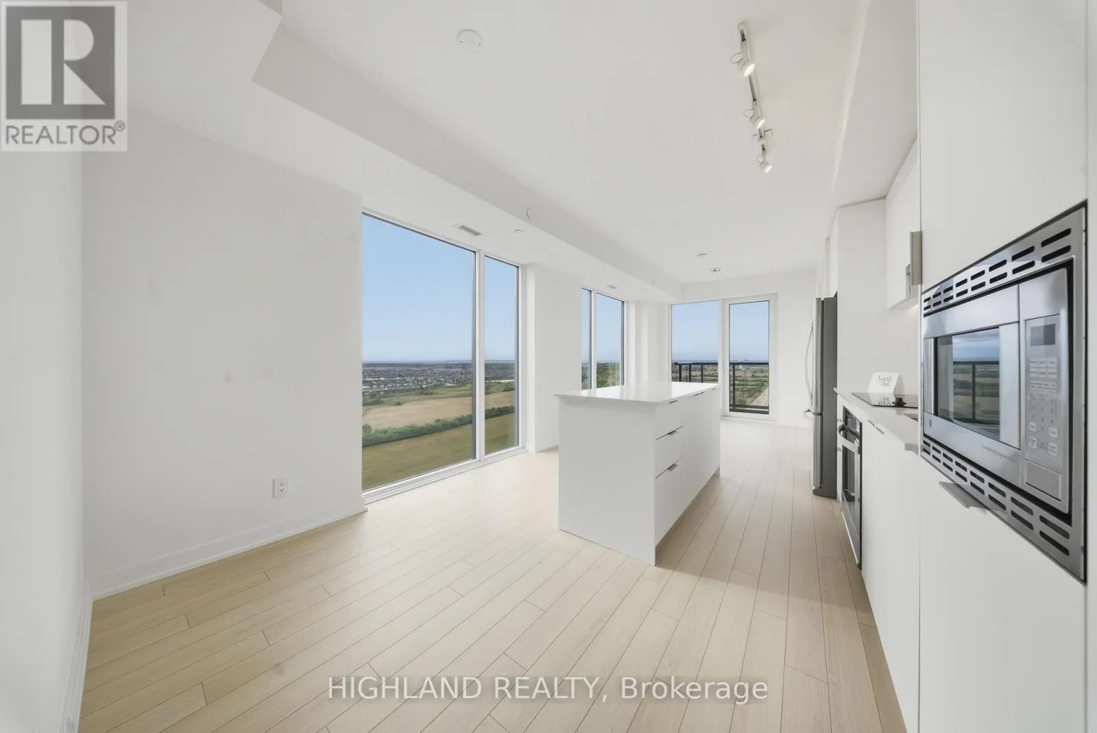 1903 - 3079 TRAFALGAR ROAD