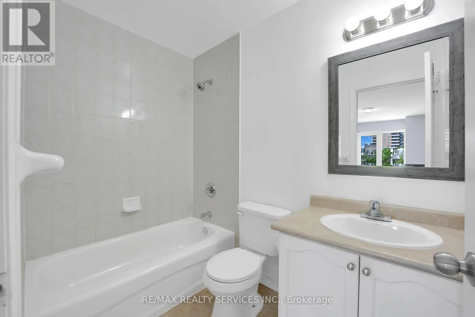 45 - 3059 FINCH AVENUE W