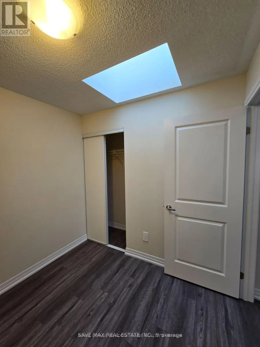 120 - 1573 ROSE WAY