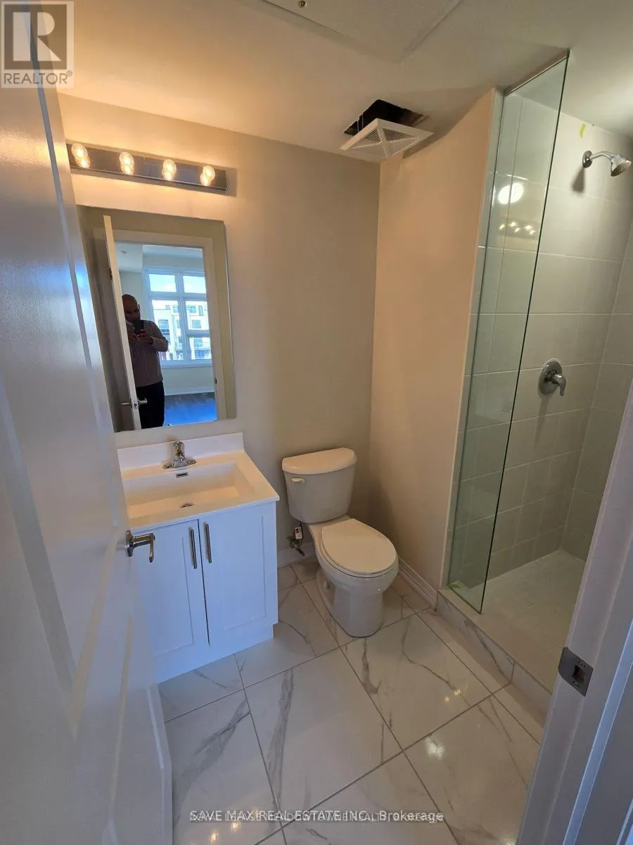 120 - 1573 ROSE WAY