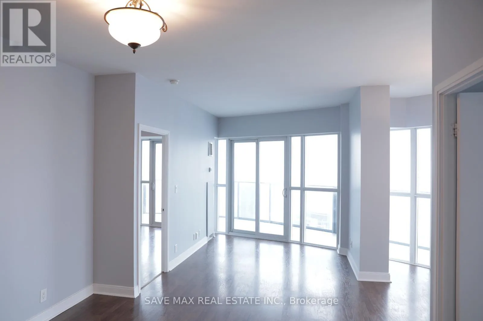 4903 - 60 ABSOLUTE AVENUE