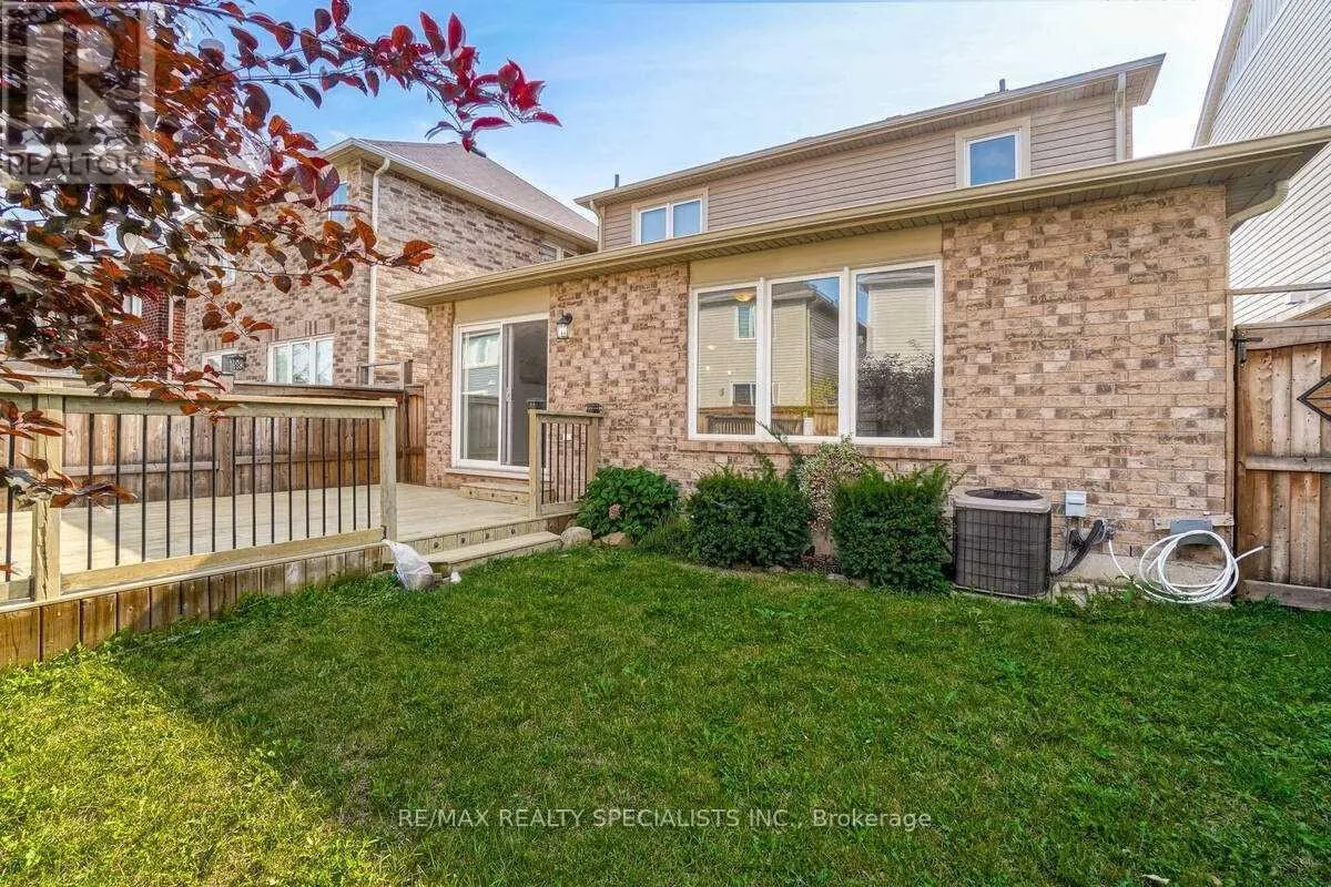 475 ZUEST CRESCENT