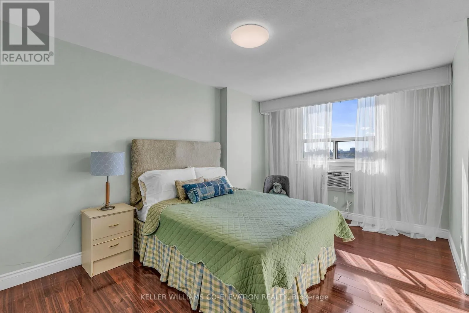 702 - 14 NEILSON DRIVE