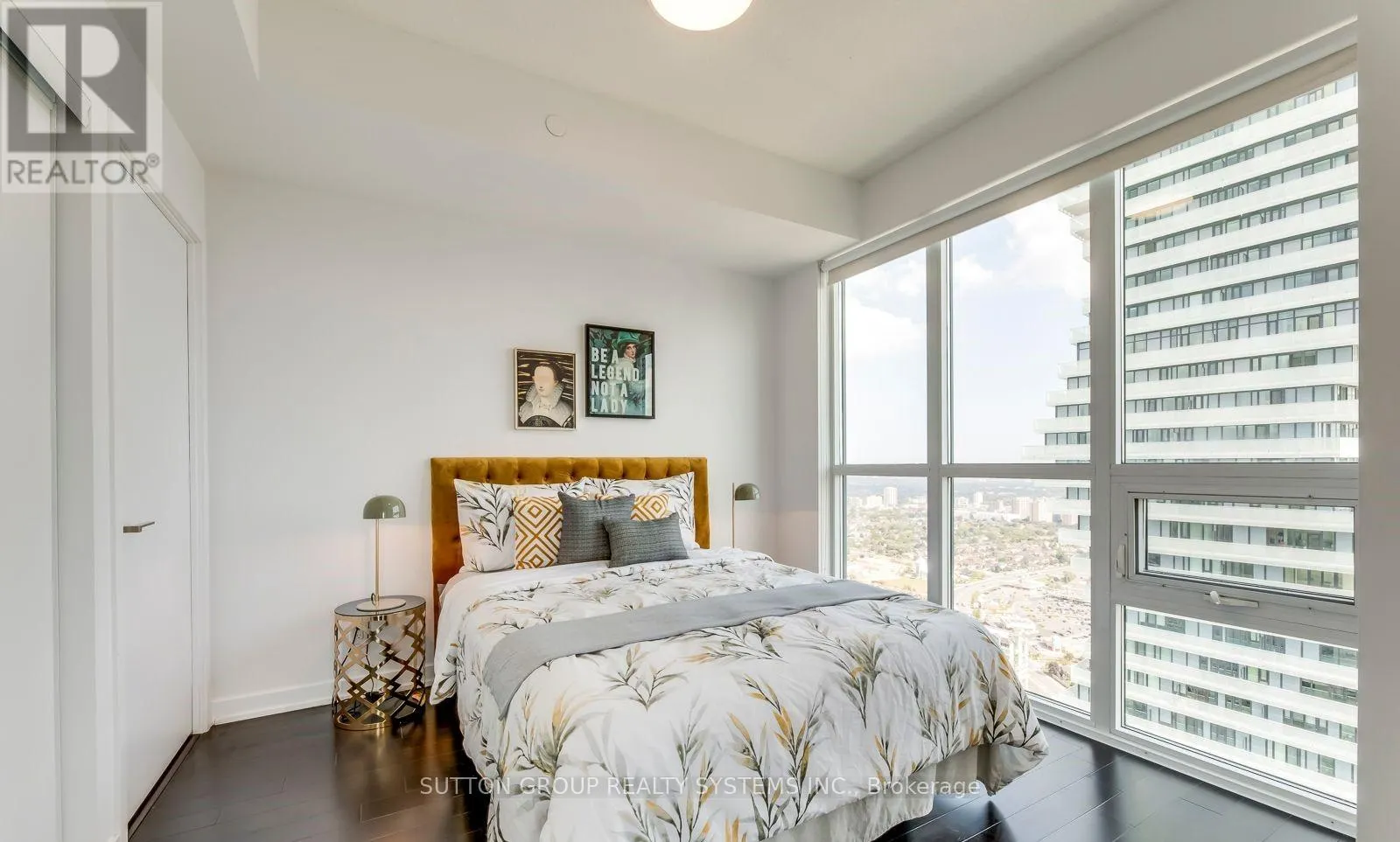 # 4610 - 4011 BRICKSTONE MEWS