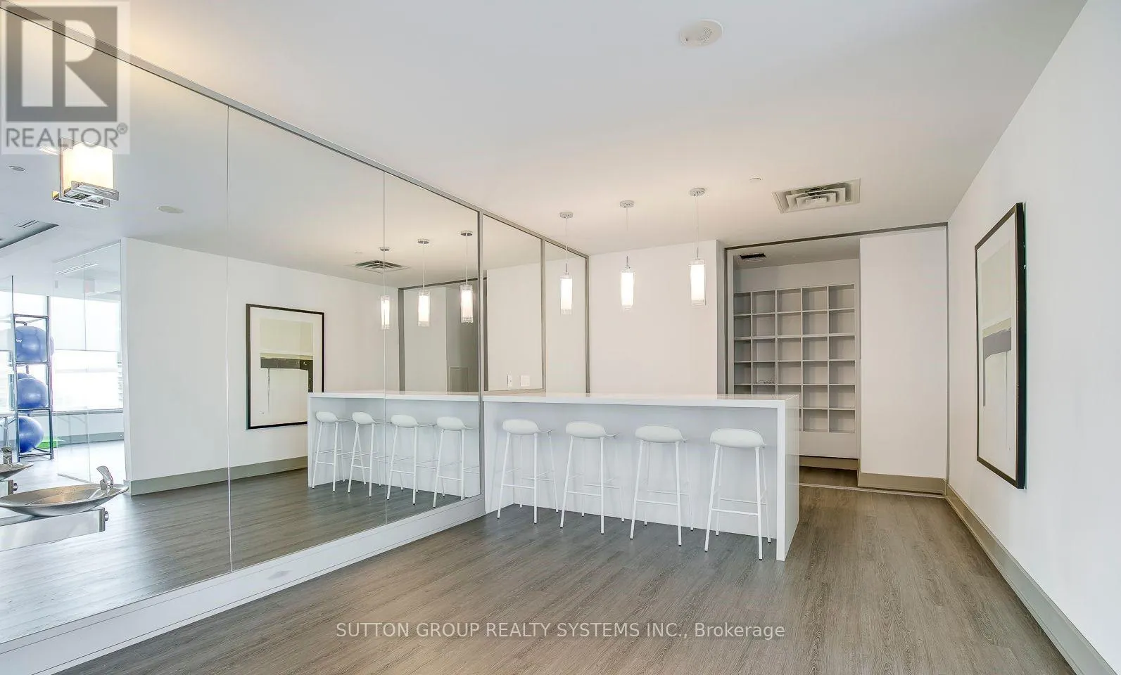 # 4610 - 4011 BRICKSTONE MEWS