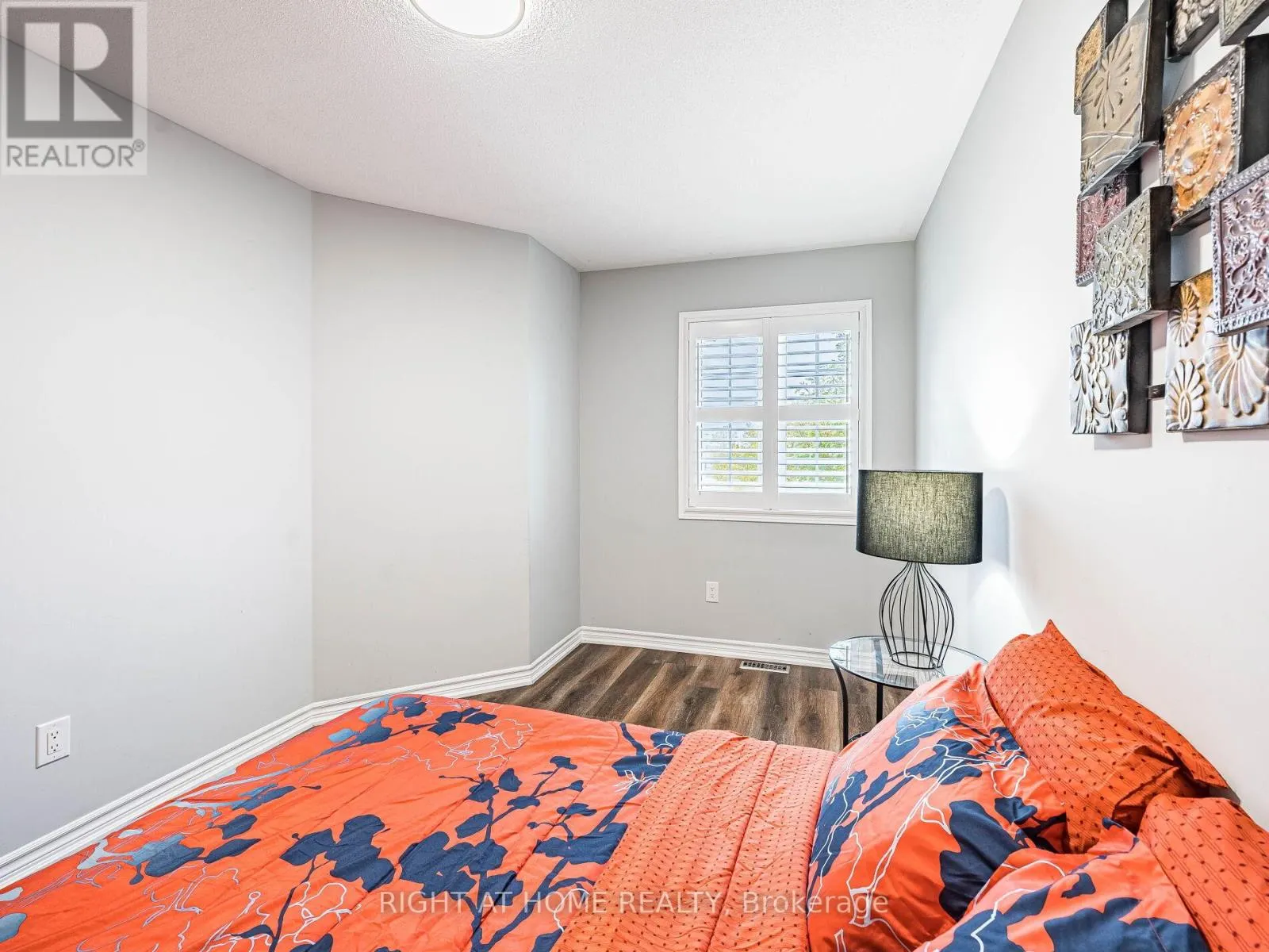 1156 PRESTONWOOD CRESCENT