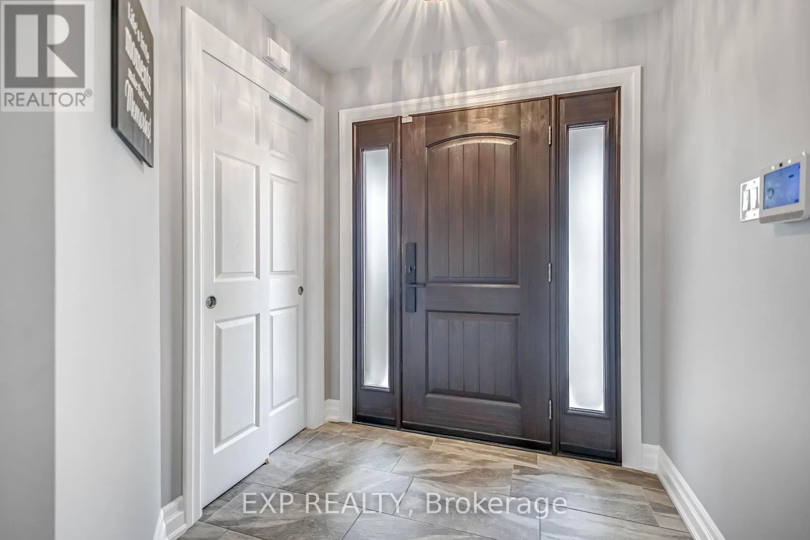2403 WHITEHORN DRIVE