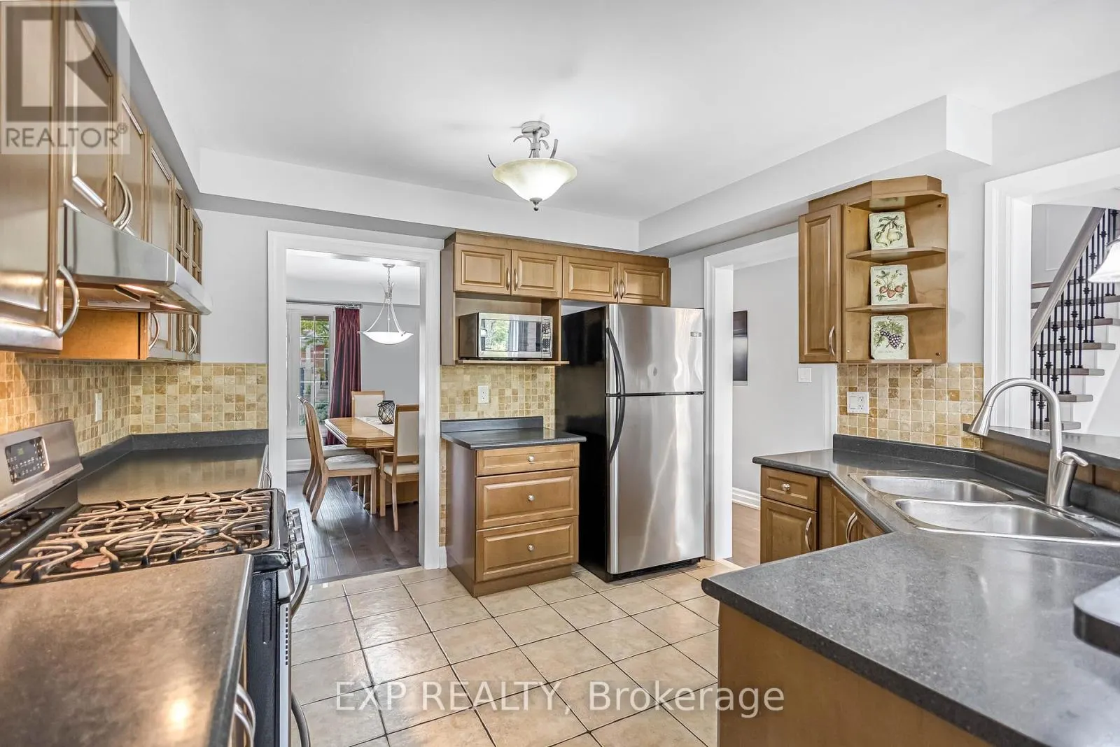 2403 WHITEHORN DRIVE