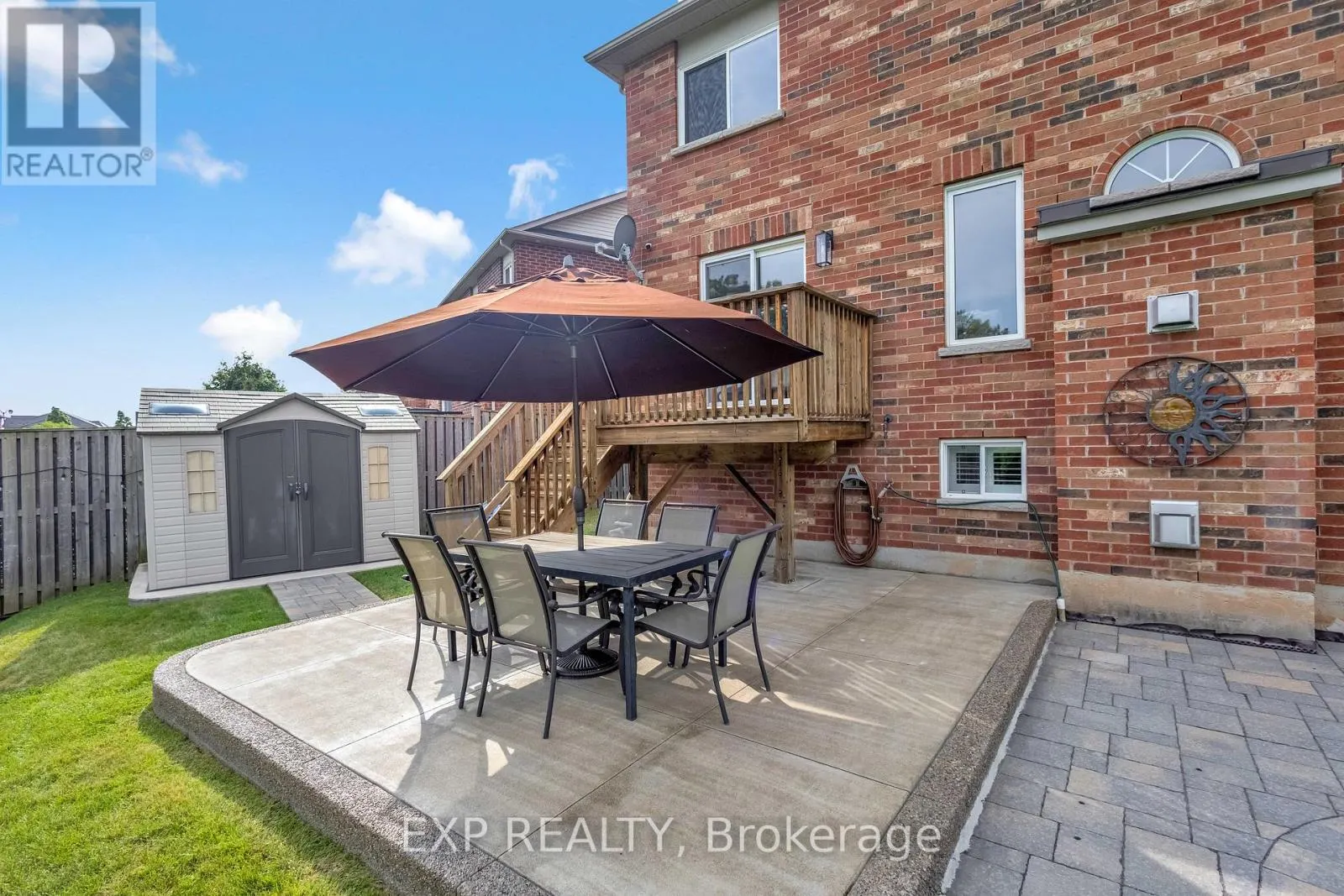 2403 WHITEHORN DRIVE