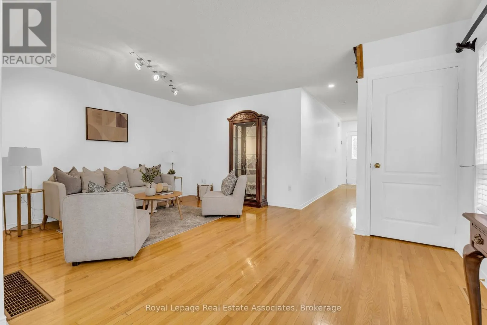 69 LONESTAR CRESCENT
