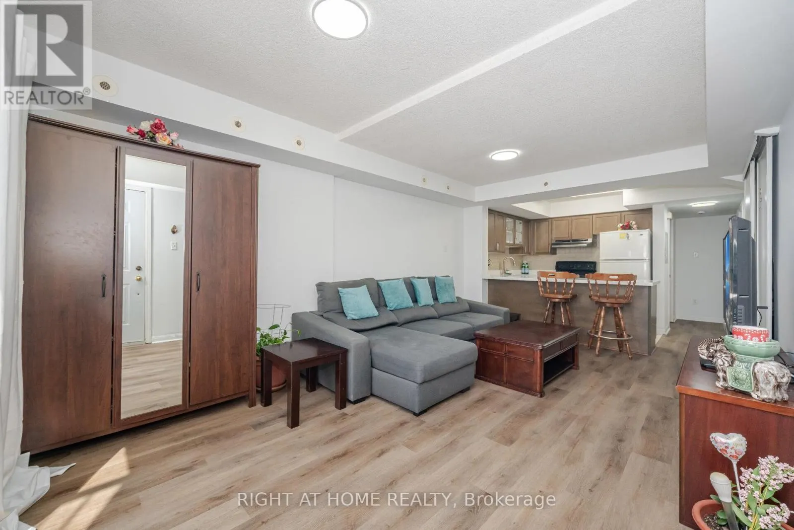 2178 - 95 GEORGE APPLETON WAY