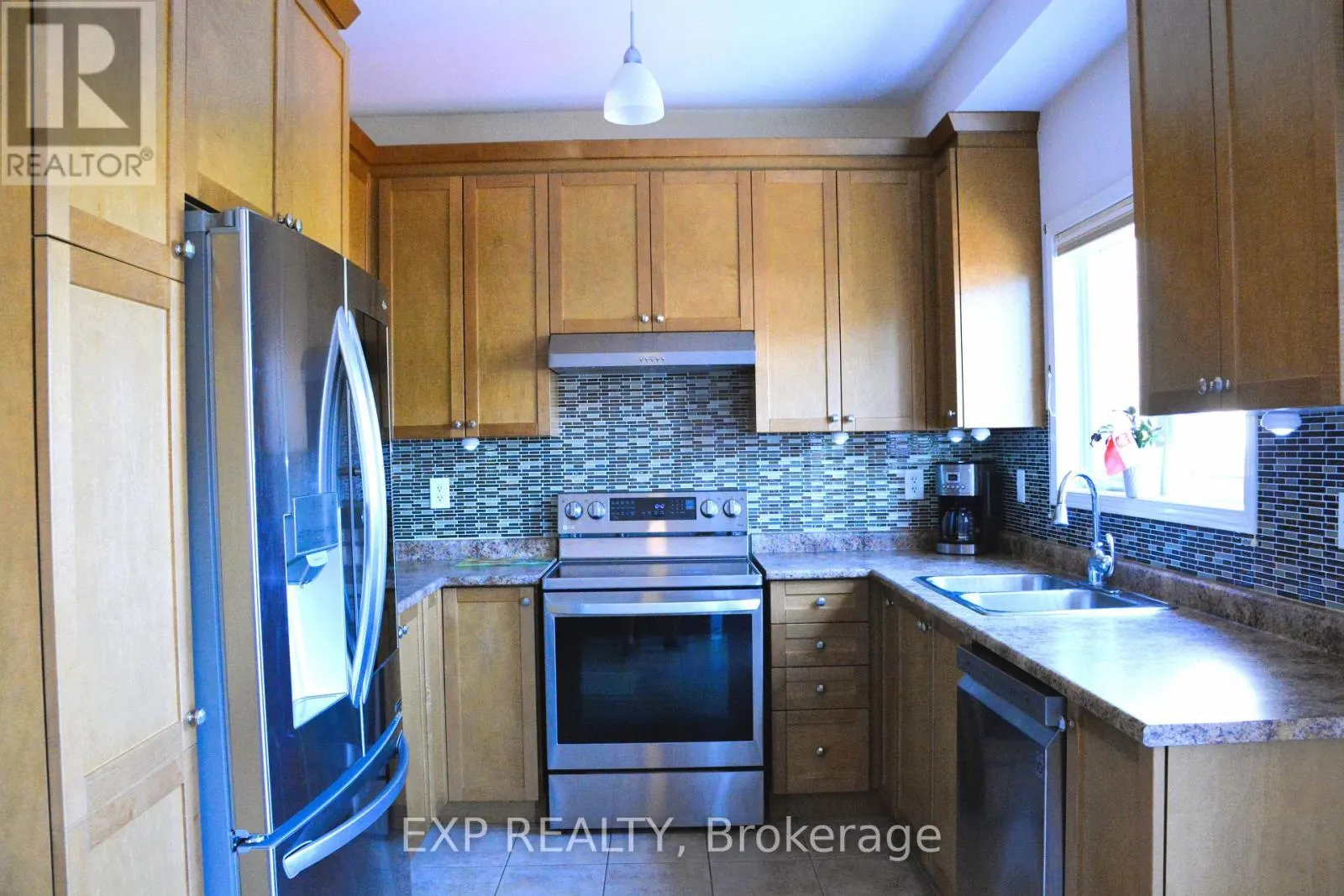 116 GOLDHAM WAY