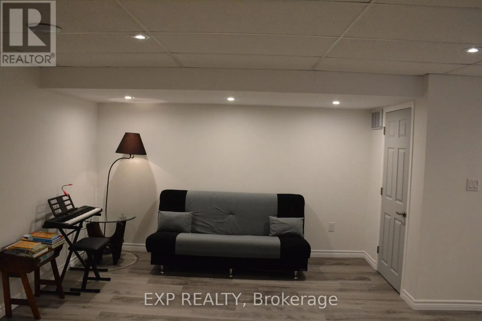 116 GOLDHAM WAY